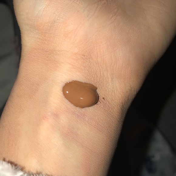 Laura Mercier Tinted Moisturizer - Picture 6 of 6